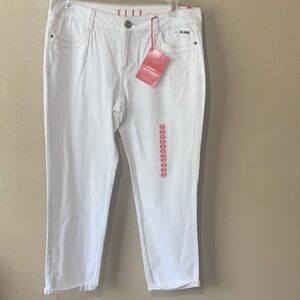 Elle size 16 Off White Denim Boyfriend Skinny Ankle Jean NWT